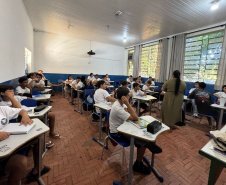 Combate ao bullying: estudantes de colégio estadual criam música e videoclipe para conscientizar colegas