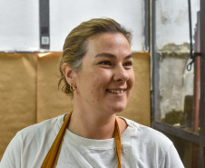 Academia Alfredo Andersen promove bate-papo com artistas Milena Celli e  Elizabeth Titton