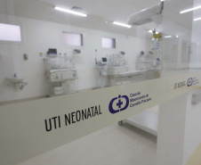Darci Piana inaugura nova UTI neonatal da Santa Casa de Cornélio Procópio