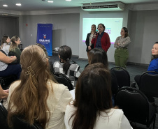  Sesa capacita profissionais para ampliar o cuidado com a infância no Paraná