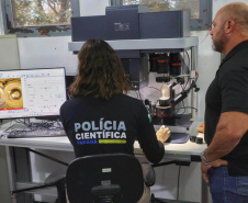 Polícia Científica realiza a entrega de dois novos comparadores balísticos