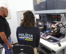Polícia Científica realiza a entrega de dois novos comparadores balísticos