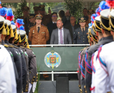 PMPR entrega Espadim Tiradentes para 106 cadetes do curso de ofici ais