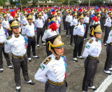 PMPR entrega Espadim Tiradentes para 106 cadetes do curso de ofici ais