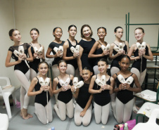 Muito além da sapatilha: o processo de iniciação às pontas na Escola de Dança Teatro Guaíra