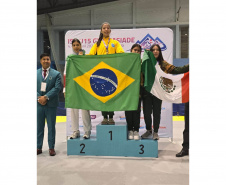 Paranaenses conquistam 11 medalhas em mundial escolar realizado na Sérvia