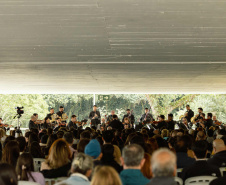 Concerto da Orquestra Sinfônica do Paraná no Museu Oscar Niemeyer é sucesso de público