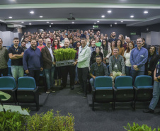 Rafael Greca, secretário de Estado do Desenvolvimento Sustentável, durante a apresentação do MonitoraPRAD para servidores da Sedest