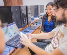SETI Paraná seleciona profissionais para modernizar indústrias; remuneração é de R$ 5,1 mil