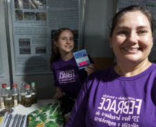 SEED ESTUDANTE PREMIADA MAIOR FEIRA DE CIÊNCIAS