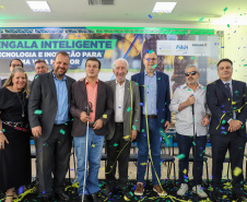Governo do Paraná lança concurso de inovação para criação de bengalas inteligentes