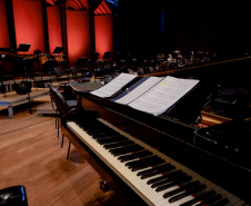 Famílias, movimentos, disposição no palco: confira como funciona uma orquestra sinfônica