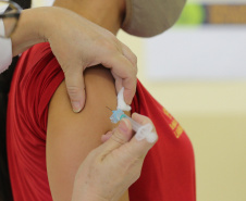 SESA - Com vacina da gripe liberada para toda a população; Paraná realiza o Dia D de Multivacinação neste sábado