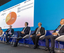 Resíduos sólidos, licenciamento ambiental e financiamento para o setor encerram participação da Sanepar.