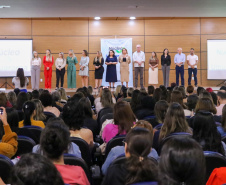SEED - NRE de Umuarama capacita 600 professores em evento regional sobre autismo e inclusão