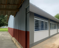 Substituição de salas de madeira já beneficiou mais de 12 mil alunos de escolas do Paraná