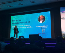 Paraná destaca uso de Inteligência Artificial na educação em evento nacional de tecnologia