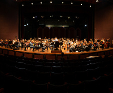 Símbolo da cultura no Estado, Orquestra Sinfônica do Paraná celebra 40 anos 