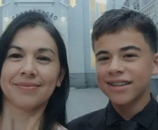  Saudade de casa: estudantes do Ganhando o Mundo vão passar o primeiro Dia das Mães fora do Brasil
