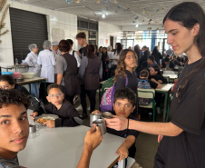 SEED - Polpas de frutas nativas enriquecem cardápio e promovem educação alimentar nas escolas do Paraná