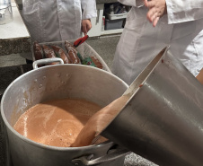 SEED - Polpas de frutas nativas enriquecem cardápio e promovem educação alimentar nas escolas do Paraná