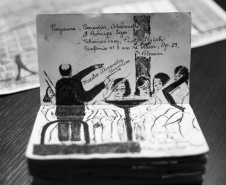 Fã da Orquestra Sinfônica do Paraná e de Beatles, artista ilustra concertos há mais de uma década