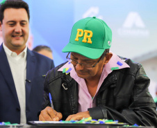 Paraná lança programa inédito no Brasil para idosos conquistarem o sonho da casa própria