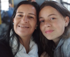  Saudade de casa: estudantes do Ganhando o Mundo vão passar o primeiro Dia das Mães fora do Brasil