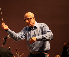 Unidos pelo amor à música: histórias de quem dá vida à Orquestra Sinfônica do Paraná