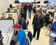 Mutirão 50+ atende mais de 600 pessoas em Curitiba e garante oportunidades de emprego para trabalhadores