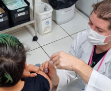 SESA - Com vacina da gripe liberada para toda a população; Paraná realiza o Dia D de Multivacinação neste sábado