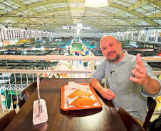 Destaque da TV:  Pé na Rua faz um passeio diferente pelo Mercado Muncipal de Curitiba