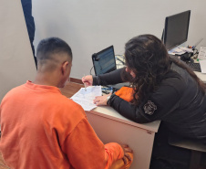 Semana do Registro Civil garante documentos básicos para 254 pessoas privadas de liberdade na Região de Curitiba