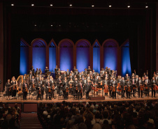Orquestra Sinfônica do Paraná comemora 40 anos de história nesta quarta (28)