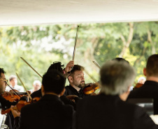 Famílias, movimentos, disposição no palco: confira como funciona uma orquestra sinfônica