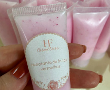 Estudantes de Mangueirinha transformam horta escolar em laboratório de cosméticos
