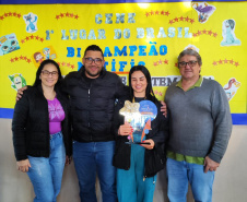 SEED Escola de Dois Vizinhos conquista primeiro lugar nacional em Olimpíada de Matemática pela segunda vez consecutiva