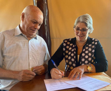 IDR-Paraná e Adapar apresentam projeto de apoio a sericicultores afetados pela deriva