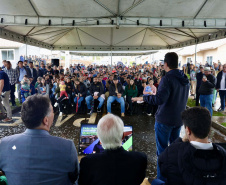 O vice-governador Darci Piana participa da inauguração do Residencial Verdes Campos. São 199 casas, sendo todas as unidades subsidiadas pelo Governo do Estado, por meio do Casa Fácil Paraná.