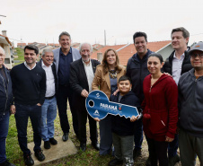 O vice-governador Darci Piana participa da inauguração do Residencial Verdes Campos. São 199 casas, sendo todas as unidades subsidiadas pelo Governo do Estado, por meio do Casa Fácil Paraná.