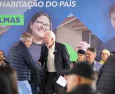  O vice-governador Darci Piana participa da inauguração do Residencial Verdes Campos. São 199 casas, sendo todas as unidades subsidiadas pelo Governo do Estado, por meio do Casa Fácil Paraná.