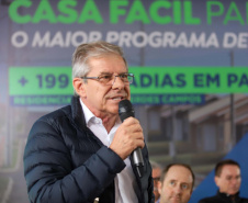  O vice-governador Darci Piana participa da inauguração do Residencial Verdes Campos. São 199 casas, sendo todas as unidades subsidiadas pelo Governo do Estado, por meio do Casa Fácil Paraná.