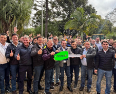 ENTREGA EQUIPAMENTOS AGRÍCOLAS