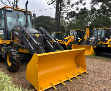 ENTREGA EQUIPAMENTOS AGRÍCOLAS