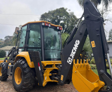 ENTREGA EQUIPAMENTOS AGRÍCOLAS
