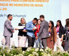 Saúde encerra participação em congresso nacional com premiação de municípios paranaenses