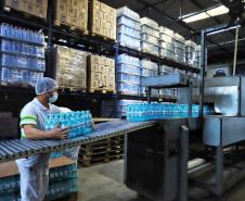 indústria da água mineral movimentou R$ 341,28 milhões no Paraná em 2024, um incremento de 41% em relação ao ano anterior