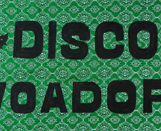 Exposição “TUDO BEM BOMBOM” estreia no MAC Paraná com obras produzidas  no Japão