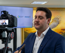 GOVERNADOR