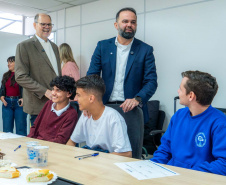 INOVAÇÃO: Alunos recebem premiação da Olimpíada Brasileira de Inovação, Ciência e Tecnologia